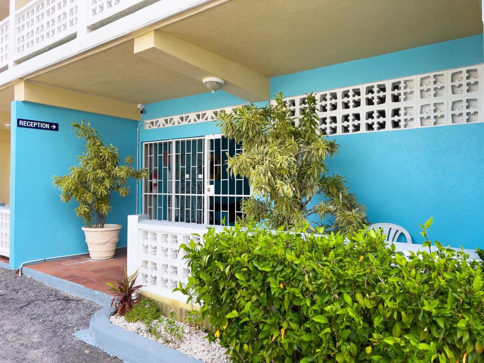 Melrose Beach Apartments Inc Bridgetown Eksteriør billede